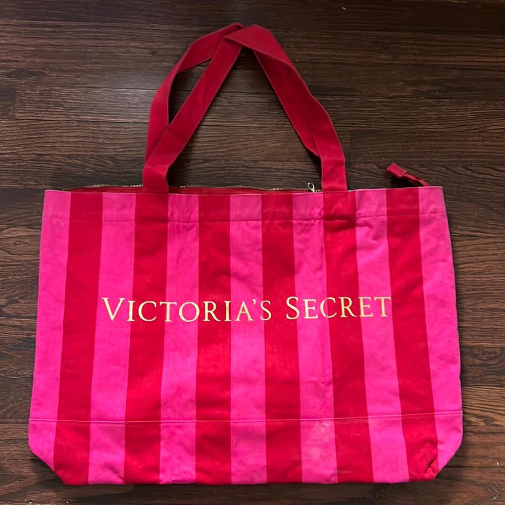 Victoria’s Secret Weekender Tote